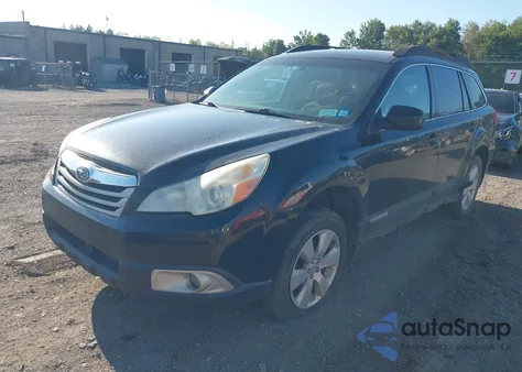2010 Subaru Outback 2.5I Premium из США, поврежденный, VIN 4S4BRBCC8A3365859